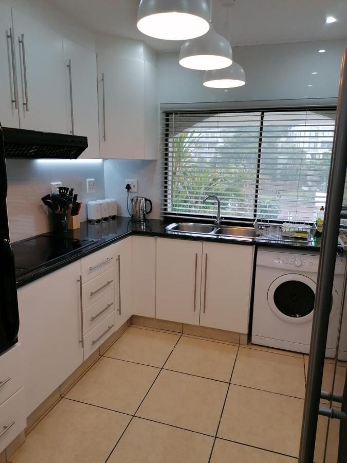 307 Bermudas - By Stay In Umhlanga Exterior photo