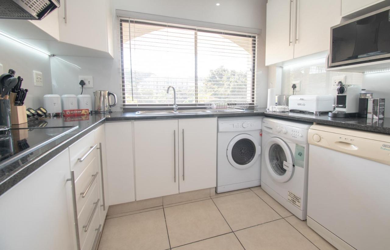 307 Bermudas - By Stay In Umhlanga Exterior photo